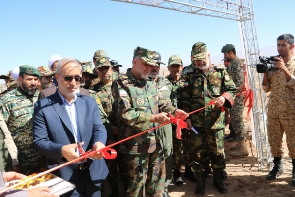 کلنگ زنی واحد مسکونی کارکنان ارتش در کرمان