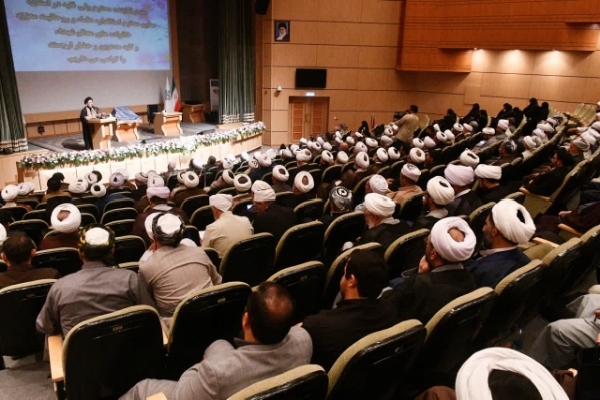 رونمایی از کتاب «مساجد آذربایجان غربی»