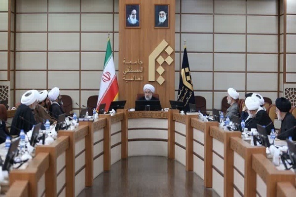 علی عباسی، رئیس جامعةالمصطفی العالمیه