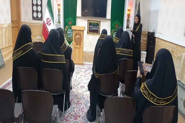 مراسم عزاداری امام حسین (ع) با حضور زائرانی از نیجریه‌