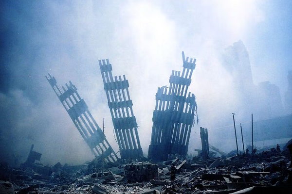 حمله‌های 11 سپتامبر،‌ جهان را متوجه خطر تروریسم کرد