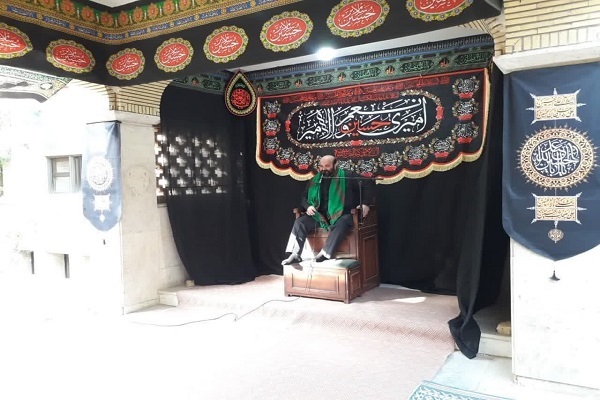 شیعه و سنی همه مدیون اباعبدالله (ع) و قیام عاشورا هستند