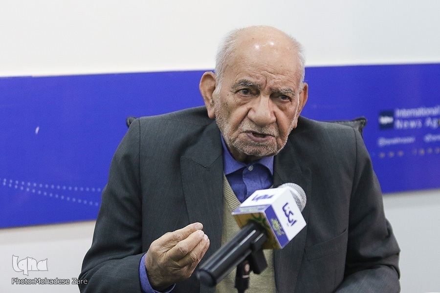 محمود مهدوی دامغانی، پژوهشگر و مترجم قرآن کریم