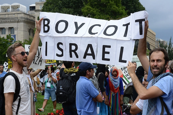 اعتراضات اسرائیل قوانین تبعیض آمیز علیه فلسطینیان را نشان می‌دهد