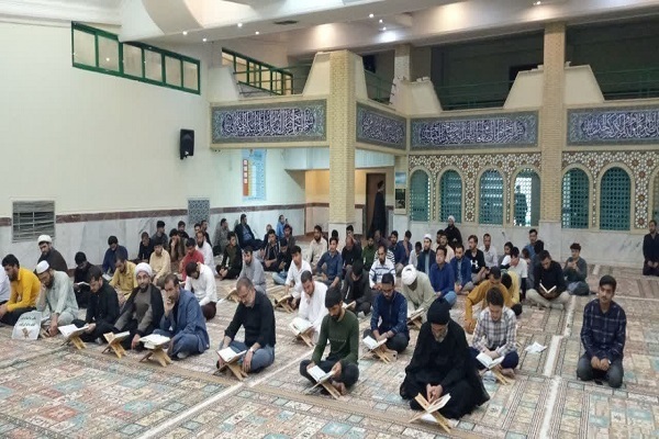 هجمه به قرآن تازگی ندارد و یک جریان به قدمت چند قرن است