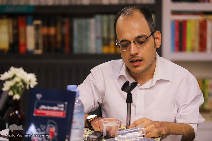 نشست نقد و بررسی کتاب «روایتی از زن، معلولیت و استقلال»
