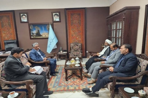 نشست سرپرست اداره‌کل میراث ‌فرهنگی کرمان با امام جمعه بم