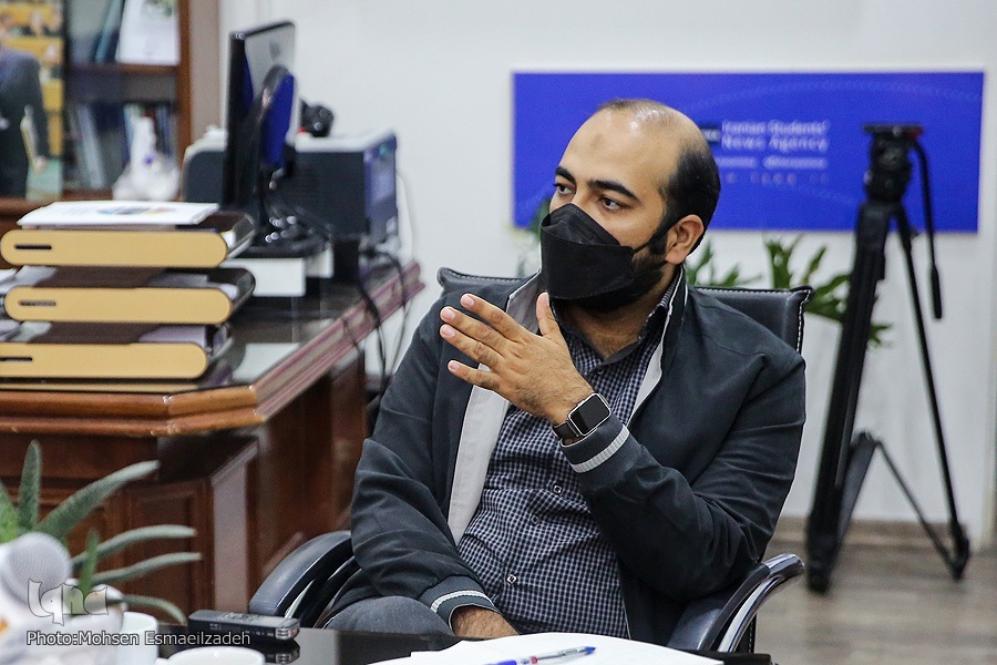 یک‌رنگی، شباهت سفر حج با اربعین است