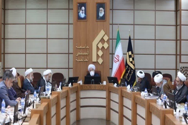 علی عباسی، رئیس جامعةالمصطفی العالمیه