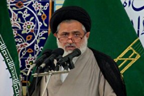 دشمن با جنگ شناختی قصد تغییر اندیشه مردم را دارد