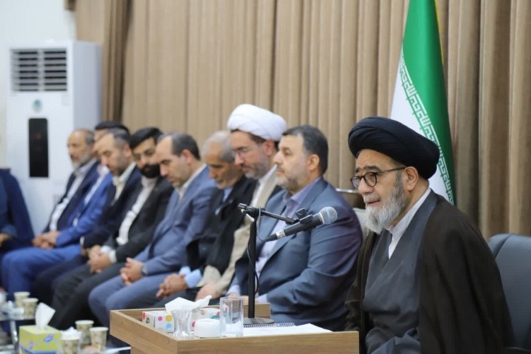حجت الاسلام آل هاشم، امام جمعه تبریز حجت الاسلام آل هاشم، امام جمعه تبریز