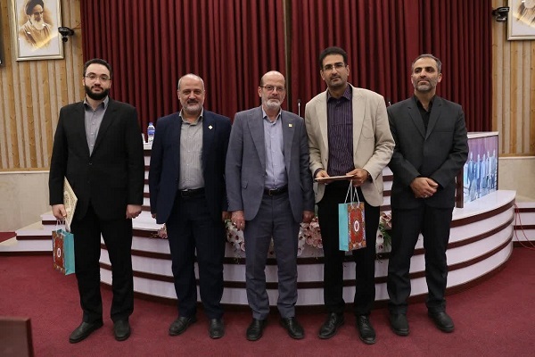 تقدیر از معاون فرهنگی جهاددانشگاهی لرستان