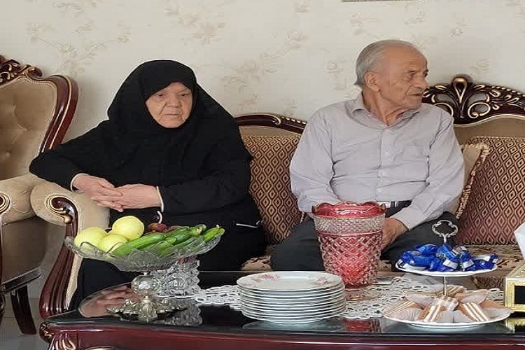 پدر و مادر شهید حسین شکرائیان