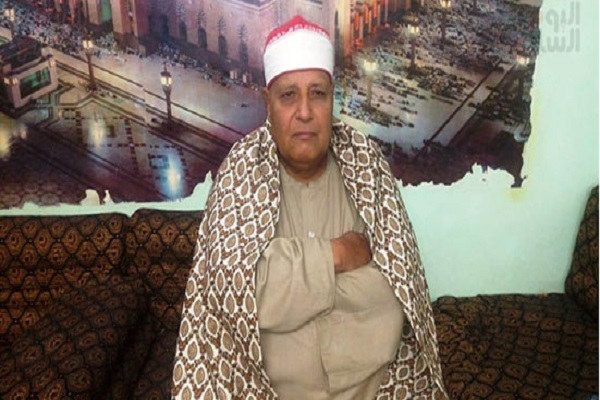 تشییع پیکر قاری بین‌المللی مصر + فیلم