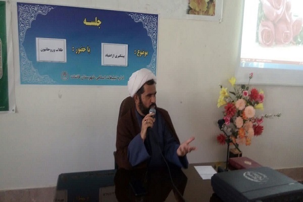 حجت الاسلام حسن سهرابی نژاد، رئیس اداره تبلیغات اسلامی شهرستان قائنات