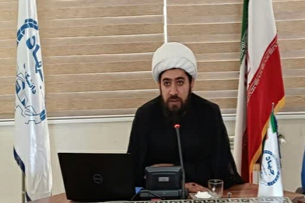حجت‌الاسلام محمدحسین وحیدی، معاون فرهنگی، آموزشی و پژوهش اداره کل تبلیغات اسلامی لرستان ام
