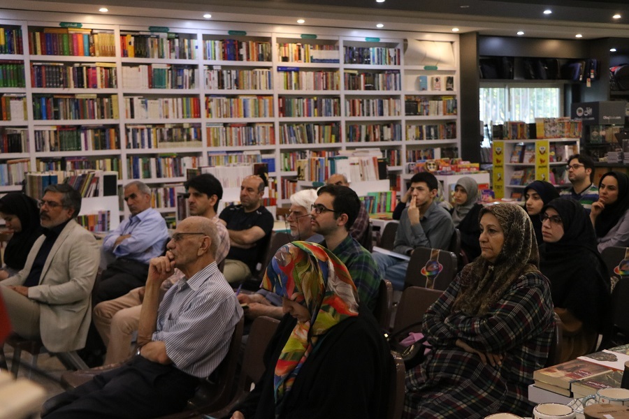نشست گفت‌وگو درباره کتاب «تراژدی جهان اسلام»