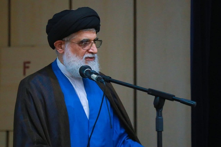 حجت الاسلام شمس الدین امام جمعه بندر انزلی