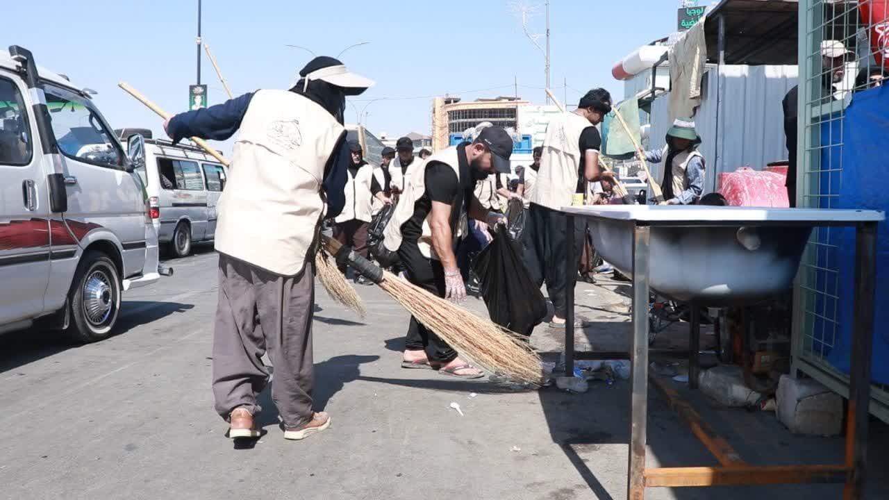 خدمات متفاوت موکب خدام العتره شهرداری رشت به زائران حسینی