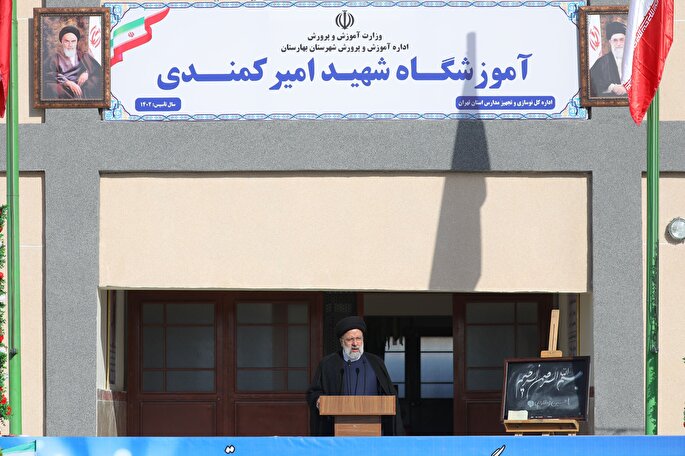 حجتالاسلام و المسلمین سیدابراهیم رئیسی در آیین بازگشایی مدارس حجتالاسلام و المسلمین سیدابراهیم رئیسی در آیین بازگشایی مدارس