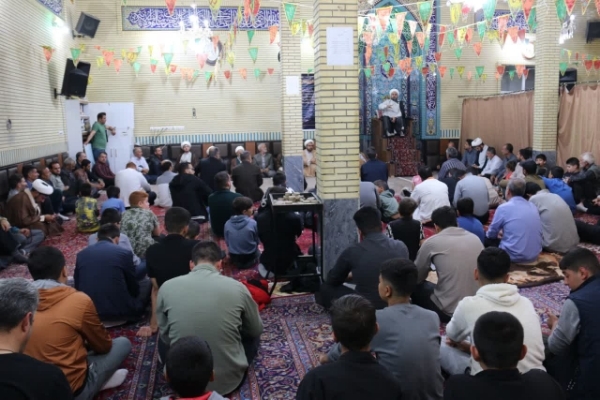 همایش تجلیل از مجاهدت‌های علمی روحانیون پیشکسوت محله حسین آباد ارومیه