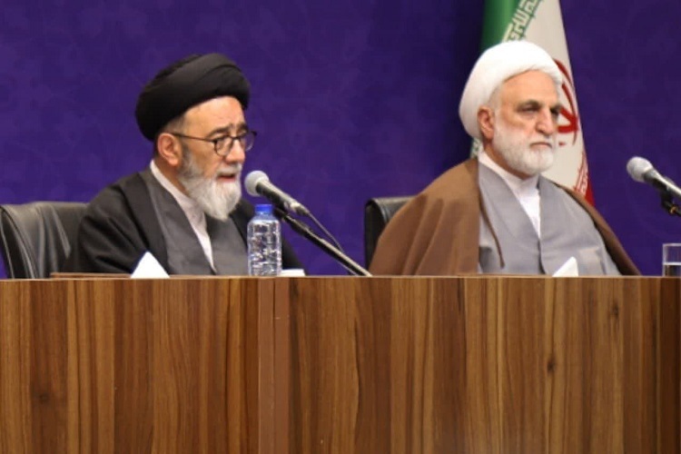 حجت الاسلام آل هاشم، امام جمعه تبریز حجت الاسلام آل هاشم، امام جمعه تبریز