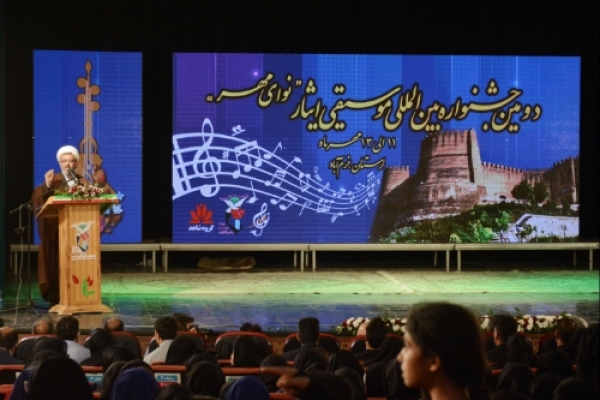 ا حجت‌الاسلام هبت‌اله هاشمی، مدیرکل بنیاد شهید و امور ایثارگران لرستان