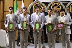 تقدیر از برگزیدگان چهل‌ویکمین مسابقات قرآن، عترت و نماز دانش‌آموزی در کاشان