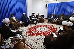 علامه مصباح یزدی شخصیتی صاحب کلام  در حوزه مسائل سیاسی بود