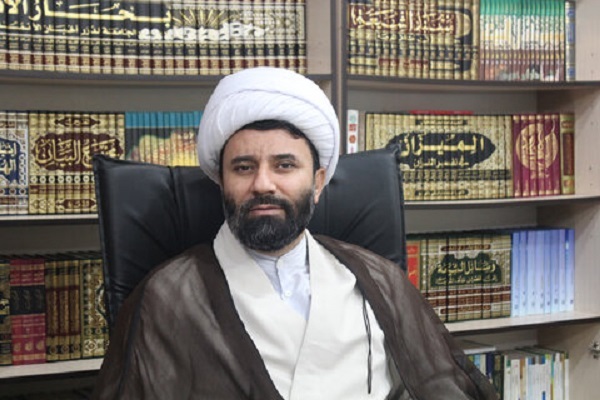 حجت‌الاسلام نادر رنجبر، مدیر حوزه‌های علمیه کردستان