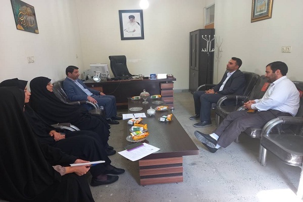 دیدار مدیرکل کتابخانه های عمومی لرستان با مدیرکل بهزیستی استان