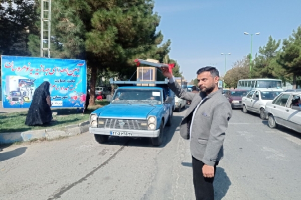 اهدای جهیزیه به نوعروسان