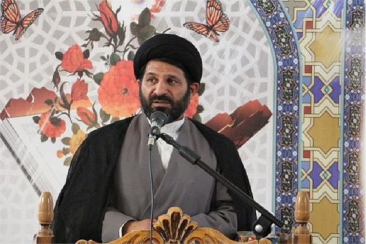 حجت الاسلام موسوی مدیر کانون فرهنگی هنری مساجد استان سمنان