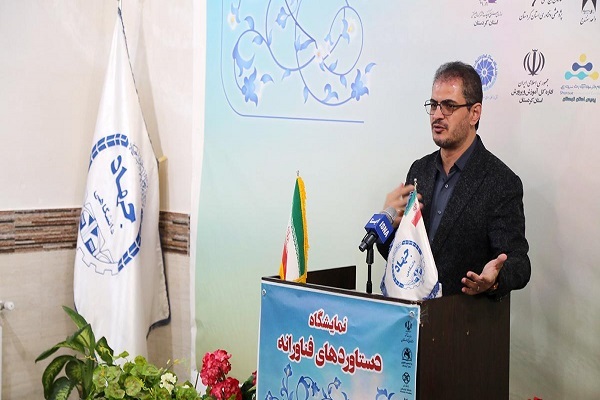 اسماعیل زارعیکوشا، استاندار کردستان اسماعیل زارعیکوشا، استاندار کردستان