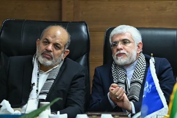 وحیدی وزیر کشور