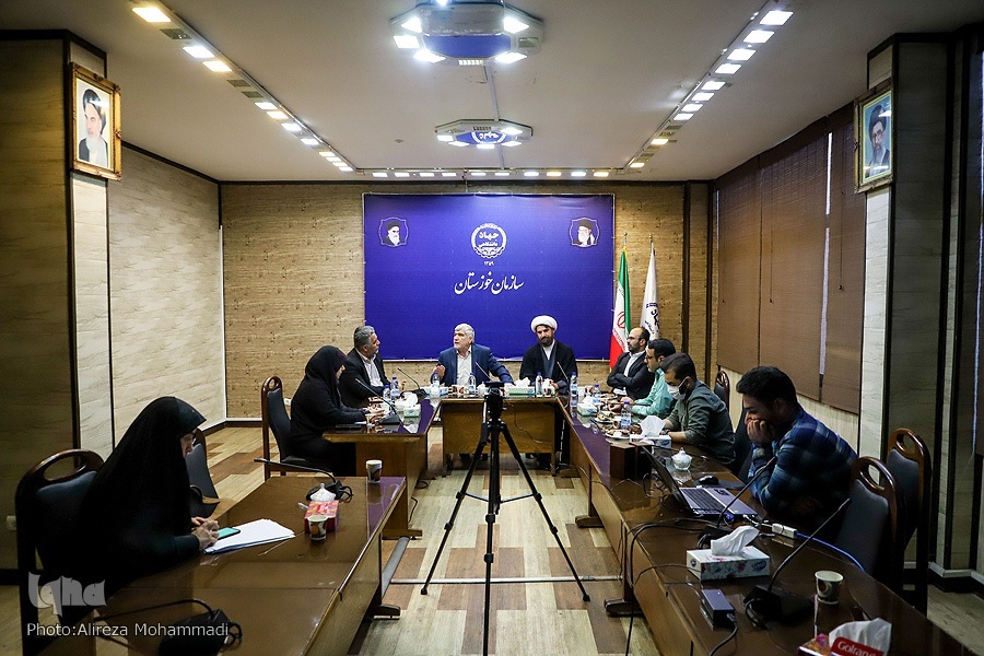 میزگرد دفاع مقدس