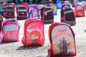 بسته تحصیلی به 13 هزار دانش آموزان کم برخوردار خراسان‌شمالی اهدا شد