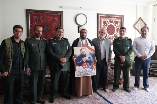 دیدار پاسداران با پدر شهید هاشمی