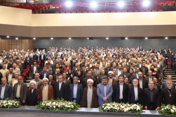 دومین همایش ملی هفته وحدت در ارومیه برگزار شد