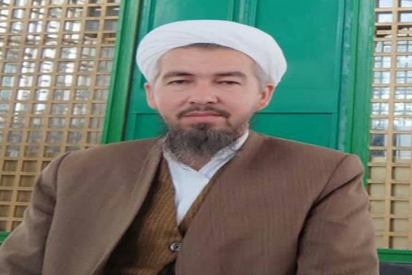 آخوند محمد نژاد فعال  و کارشناس فرهنگی  گمیش تپه