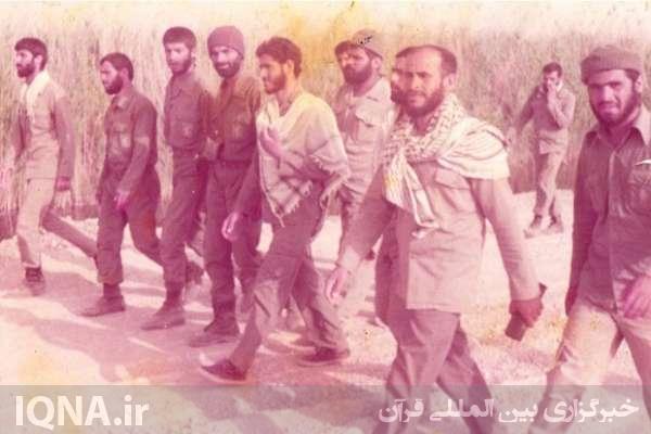 محمدکریم بارونی به‌همراه رزمندگان بوشهری در سال ۱۳۶۳ قبل از عملیات خیبر منطقه هورالهویزه