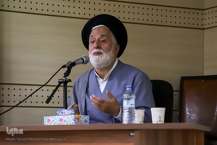 حجت‌الاسلام والمسلمین سیدجواد بهشتی، مشاور امور فرهنگی ستاد اقامه نماز