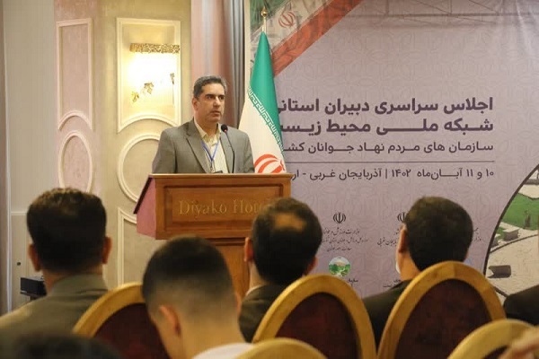 برگزاری اجلاس سراسری دبیران استانی شبکه ملی محیط‌زیست سمن‌های جوانان کشور در ارومیه