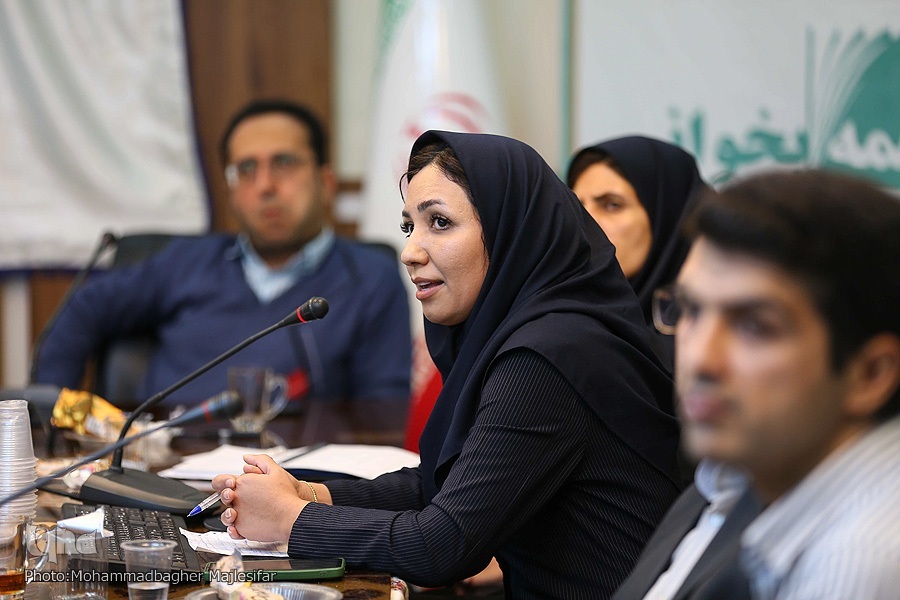الهه خاشعی مربی کودک و نوجوان