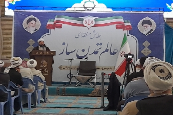 حجت‌الاسلام کاظم لطفیان، دبیر شورای برنامه‌ریزی اهل‌سنت کشور