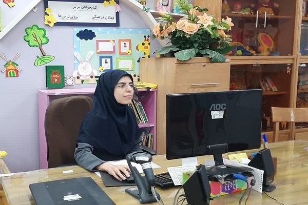 زهرا آقایی، کتابدار کودک و نوجوان