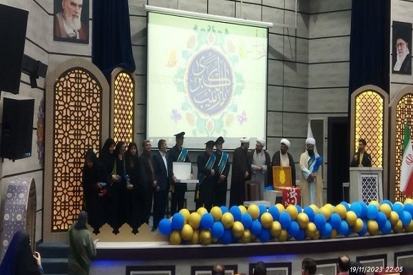 برگزاری جشن دانشجویی ولادت حضرت زینب (س) و روز پرستار در دانشگاه لرستان