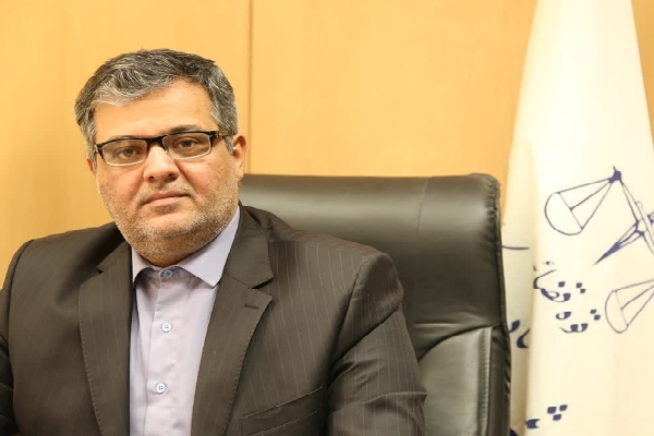 مهدی اقبال، مدیرکل ثبت اسناد و املاک استان یزد