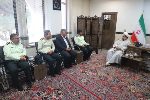 دیدار امام جمعه زاهدان با رئیس پلیس مبارزه با مواد مخدر سیستان و بلوچستان دیدار امام جمعه زاهدان با رئیس پلیس مبارزه با مواد مخدر سیستان و بلوچستان