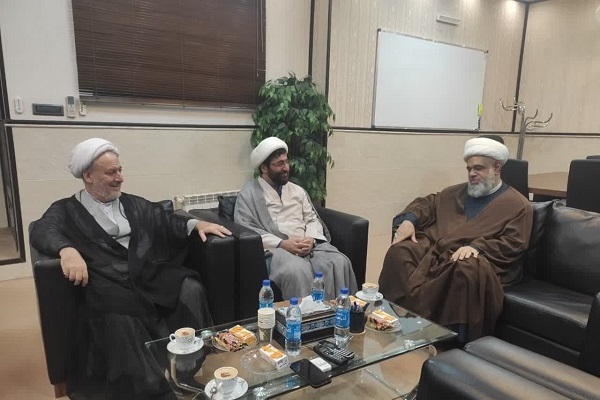 محمود احمدی‌میانجی، رئیس مؤسسه آموزش‌های کوتاه مدت